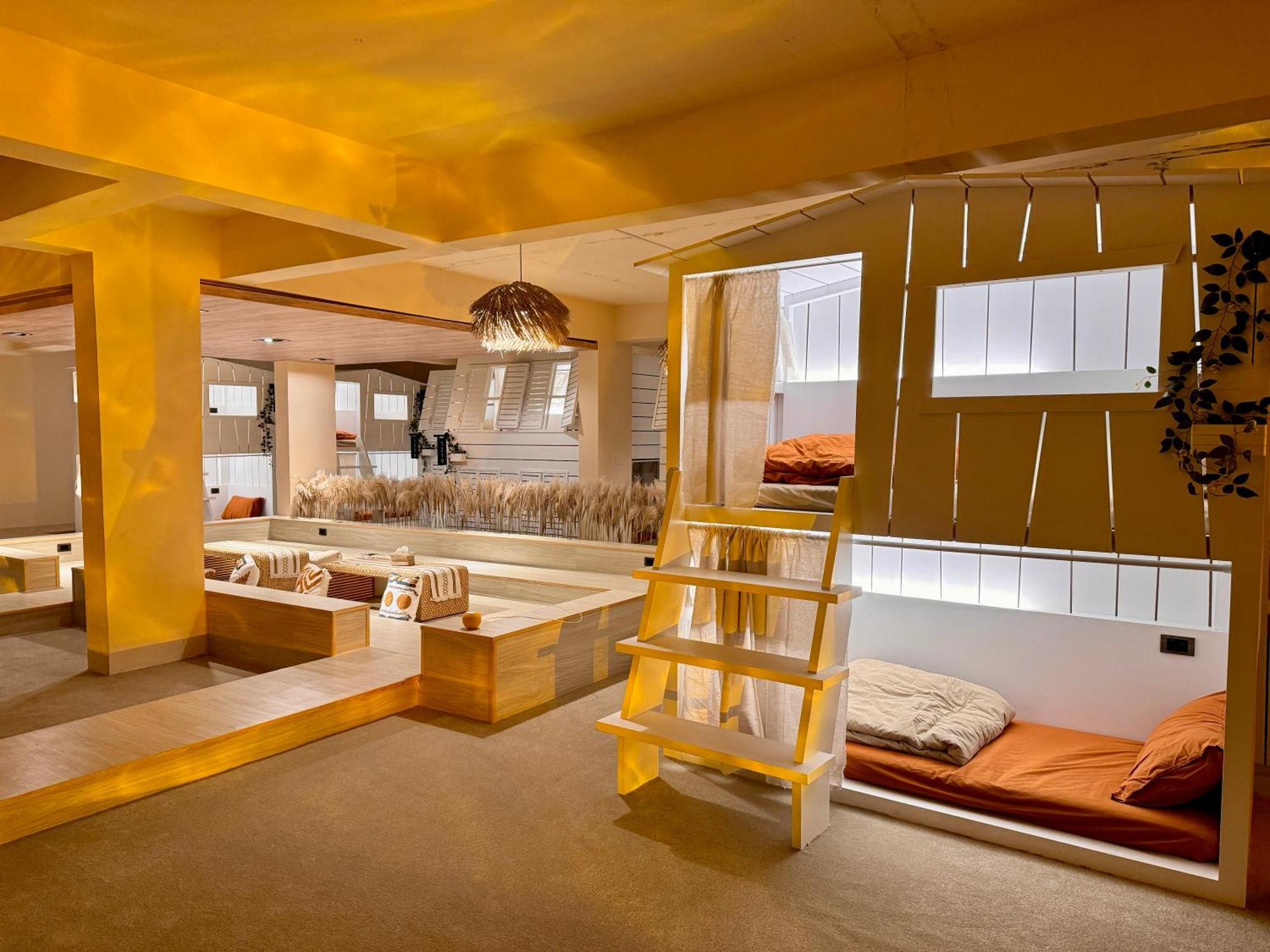 Perbed Hostel-Taichung Station Bagian luar foto